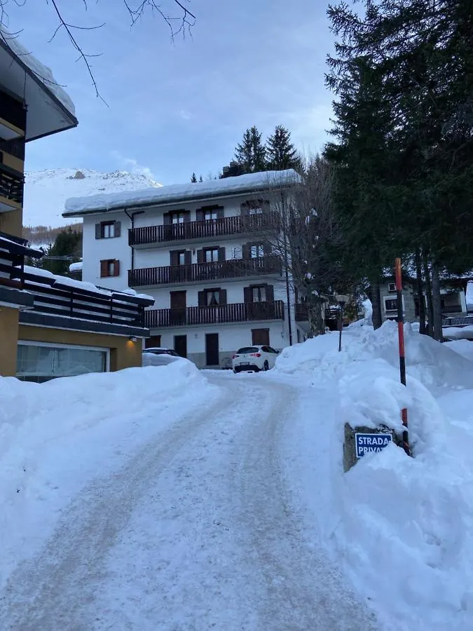Downtown Madesimo Apartment